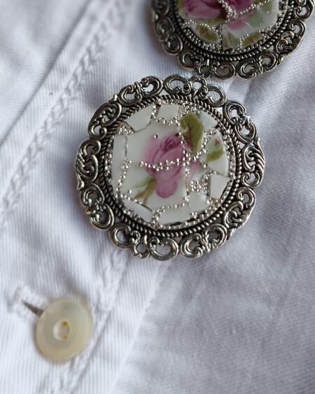 broche en porcelaine mozaic