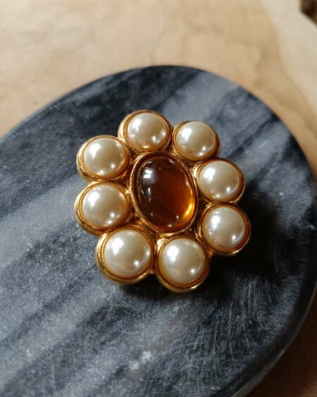 broche vintage