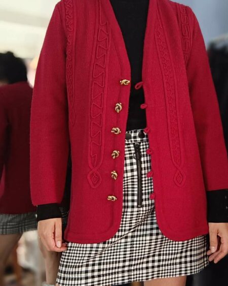 cardigan rouge