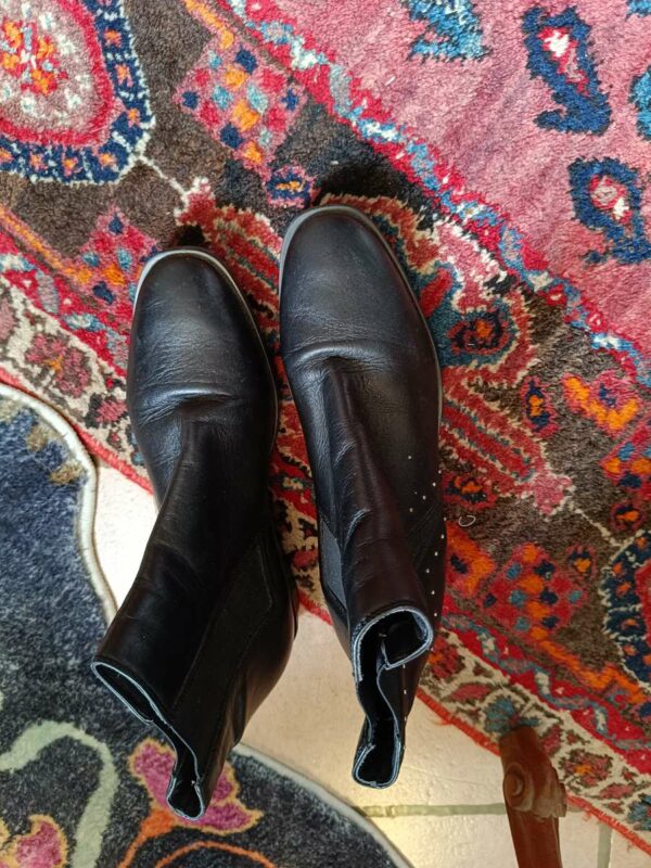 bottines en cuir noir