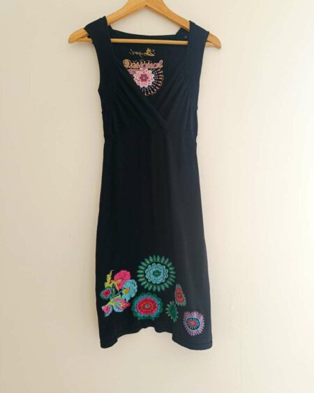 Robe Desigual t38