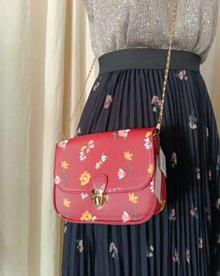 Petit sac rouge
