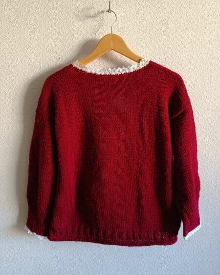 Pull tricoté rouge finitions dentelle t38/40