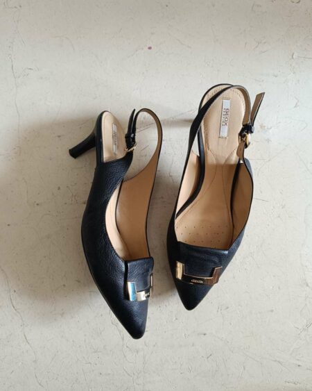 Escarpins noirs Geox P38