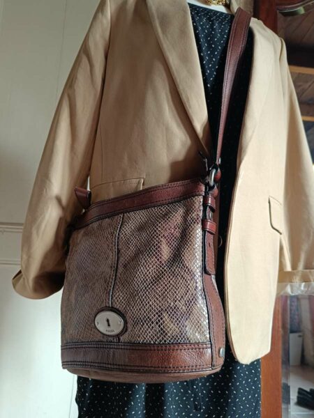 Besace Fossil en cuir