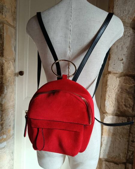 Sac à dos en cuir daim rouge