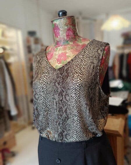 Top reptile doré t44