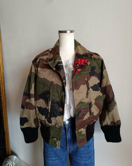 Veste militaire upcyclée – Taille 34