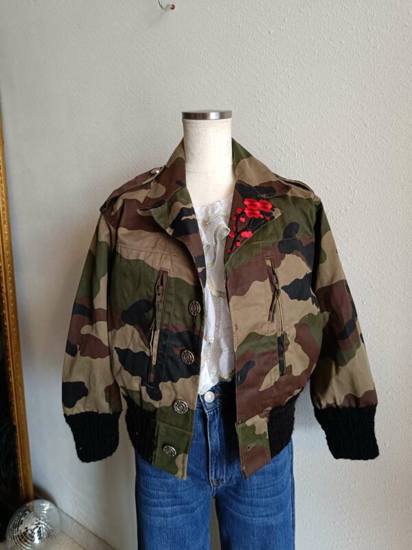 Veste militaire upcyclée – Taille 34