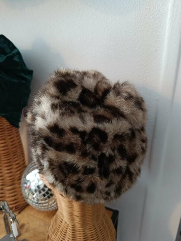 Casquette vintage léopard en fausse fourrure – Taille unique