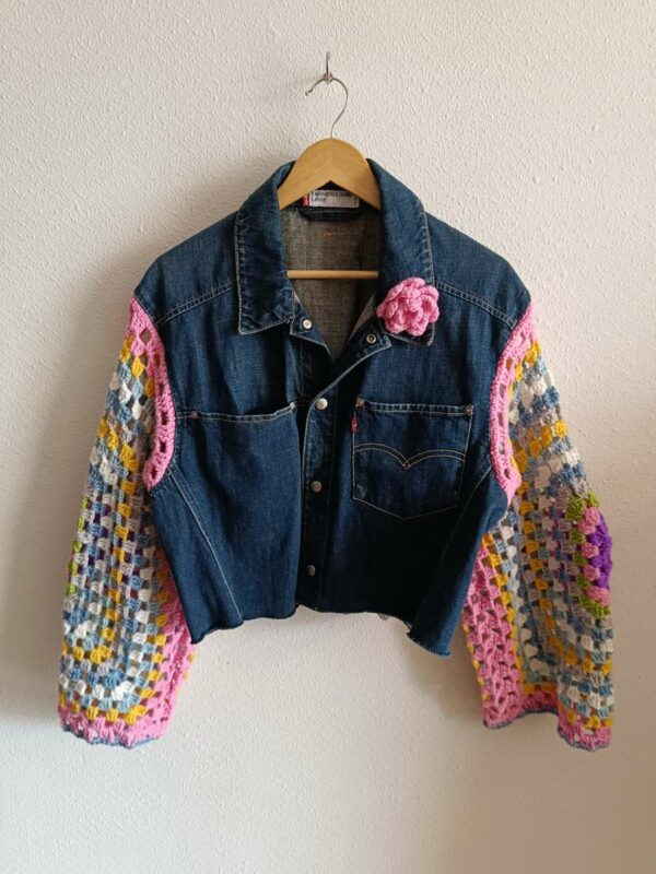 Veste en jean Levi’s upcyclée – Manches crochet – Taille 42/44