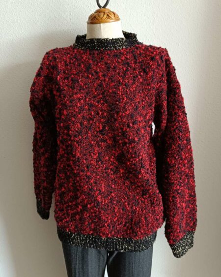 Pull tricoté rouge et noir – Vintage