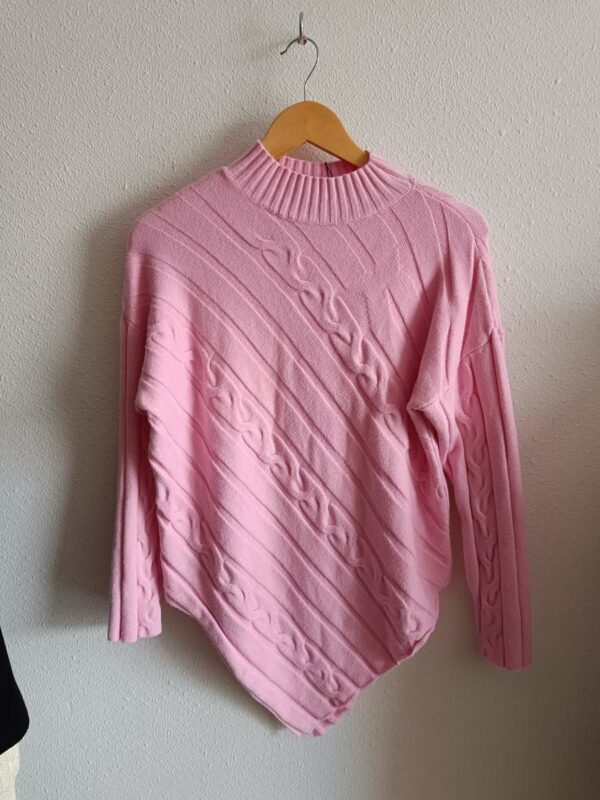 Pull Natacha rose asymétrique – Taille unique