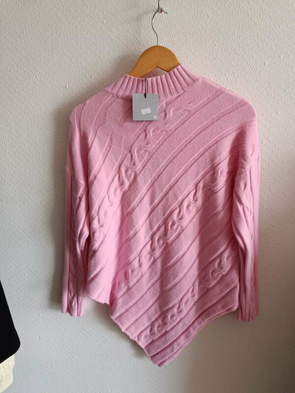 Pull Natacha rose asymétrique – Taille unique