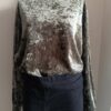 Sweat kaki en velours – Seconde main – Taille M/L (40)