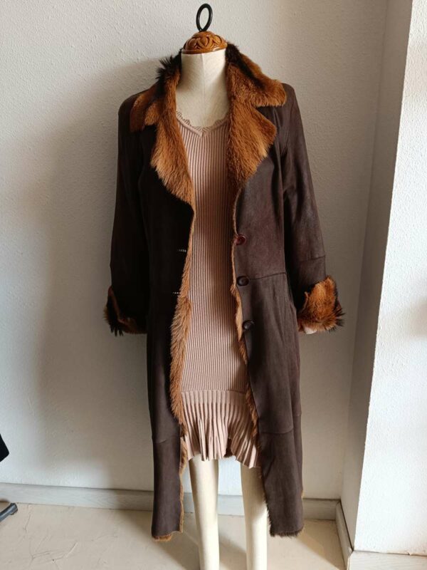 Manteau long en cuir vintage – Doublure fourrure – Taille 38