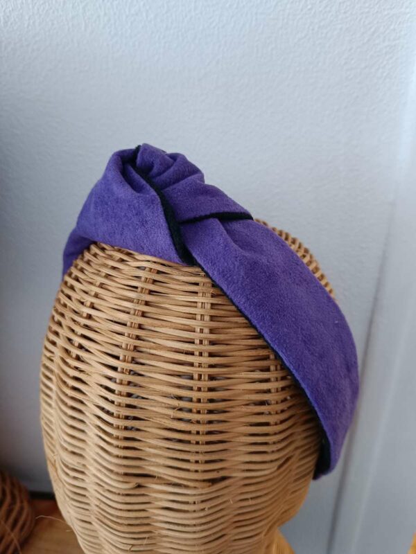 Serre-tête en suédine violet – Pièce artisanale upcyclée