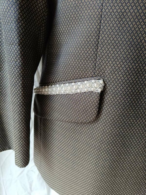 Blazer upcyclé Paul Smith – Fleurs crochet & détails perlés Taille-42