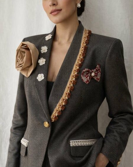 Blazer upcyclé Paul Smith – Fleurs crochet & détails perlés Taille-42