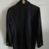 Blazer upcyclé noir – Détails couture & ornements dorés Pièce unique – Rose & Marie