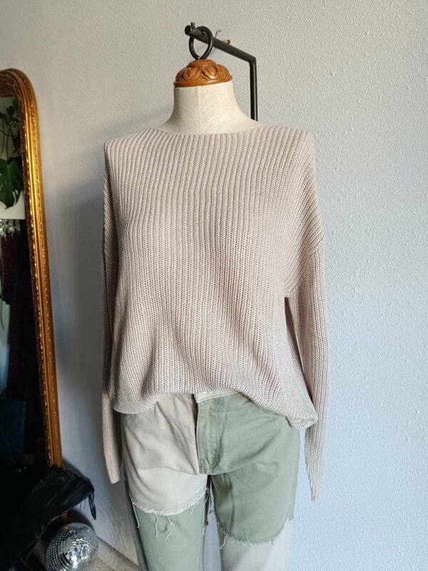 État État : Neuf avec étiquette À noter : aucun défaut