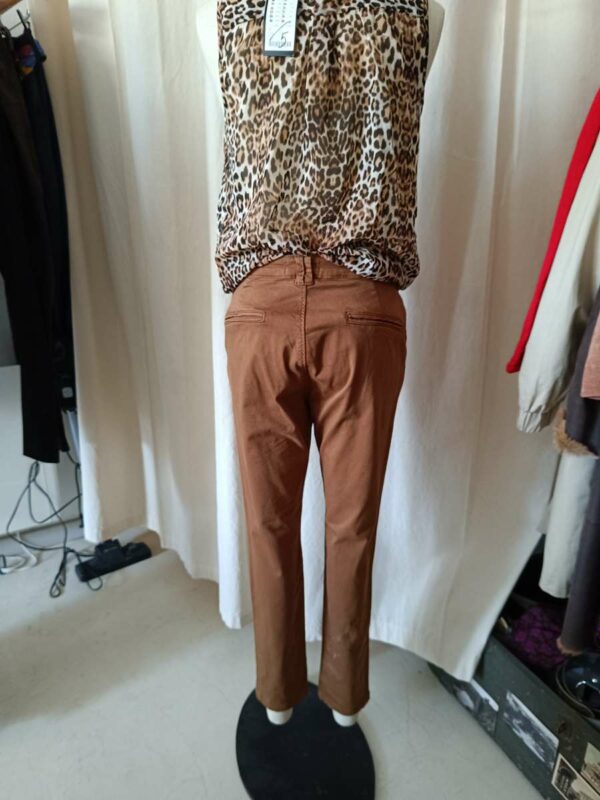 Pantalon chino Le Temps des Cerises camel – taille 38/40