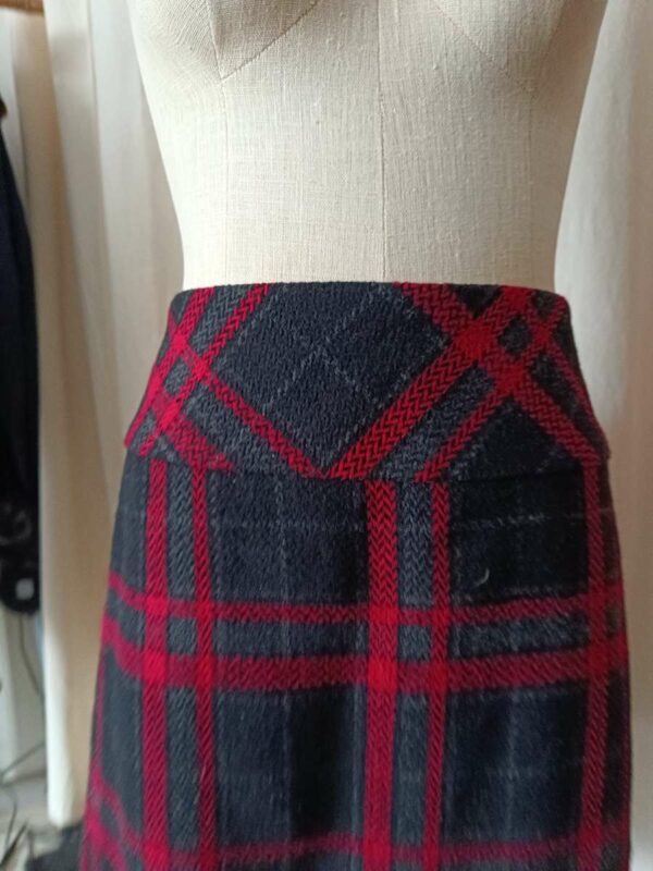 Jupe à carreaux BPC Collection – taille 40