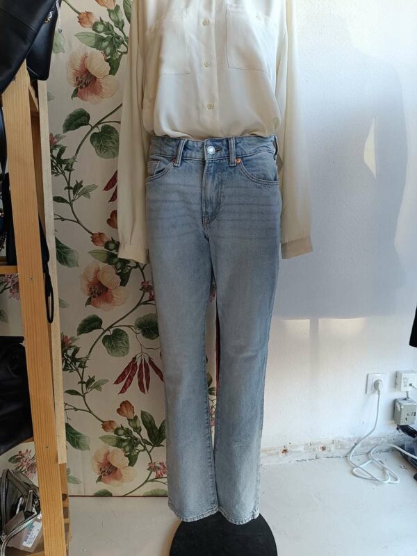 Jean bleu clair H&M – Coupe droite