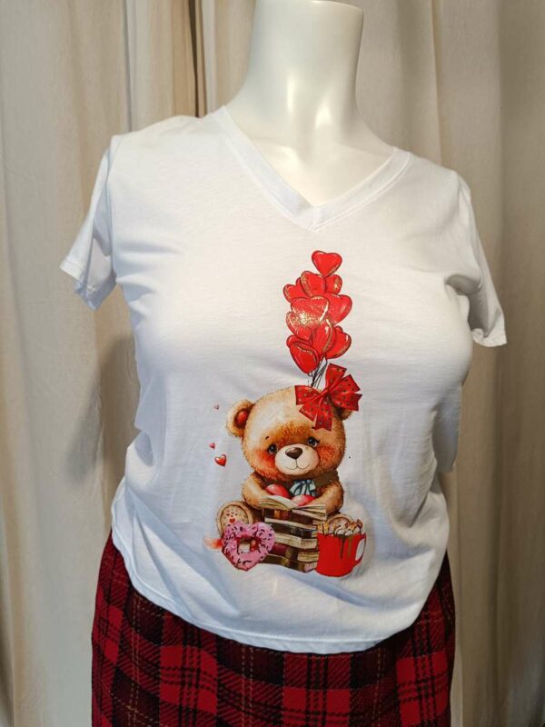 T-shirt blanc à motif cœur Saint-Valentin – Taille 42