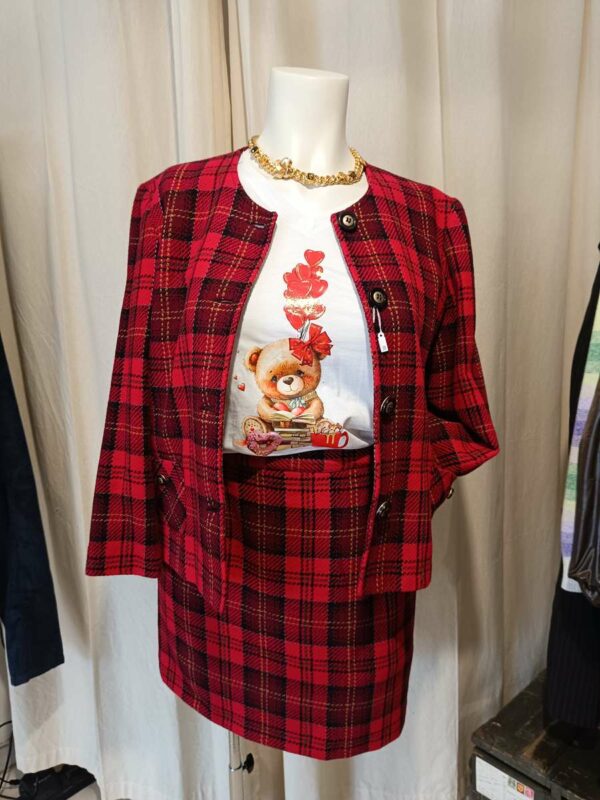 Tailleur vintage upcyclé à carreaux rouges – Taille 46