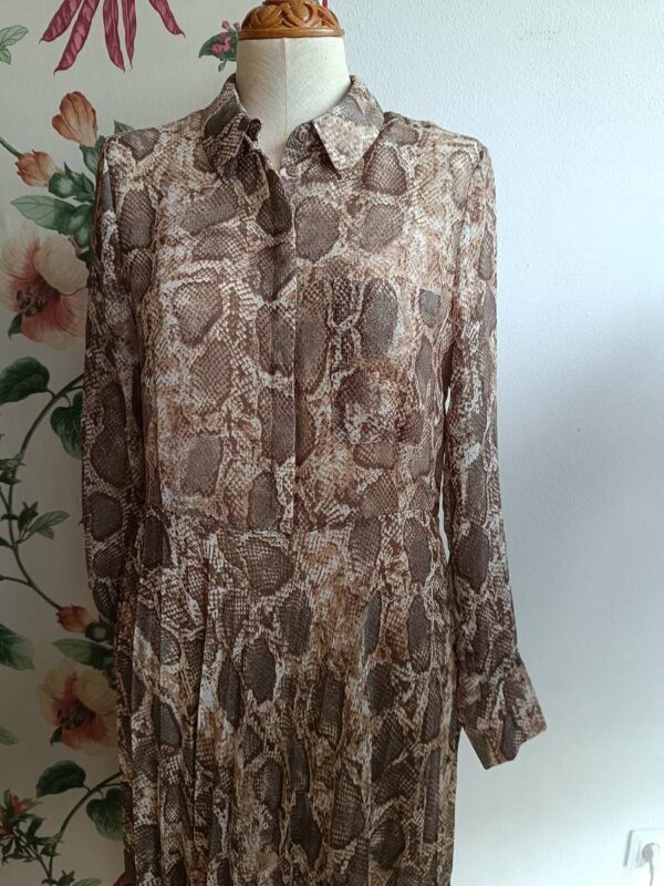 Robe longue plissée en voile imprimé Mango – Taille 38/40