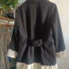 Blazer vintage en laine upcyclé avec dentelle broderie anglaise