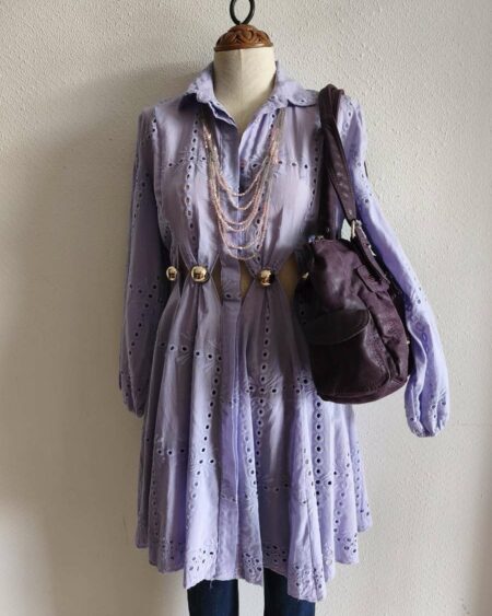 Chemise longue parme en broderie anglaise Taille 38