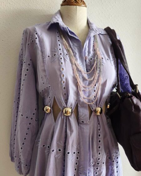 Chemise longue parme en broderie anglaise Taille 38