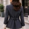 Blazer vintage en laine upcyclé avec dentelle broderie anglaise
