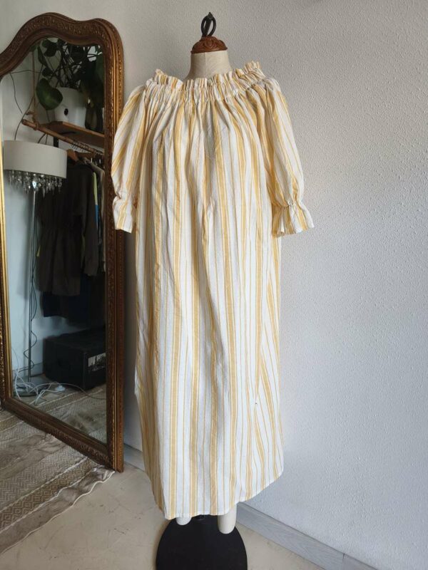 Robe longue rayée jaune Les Acolytes