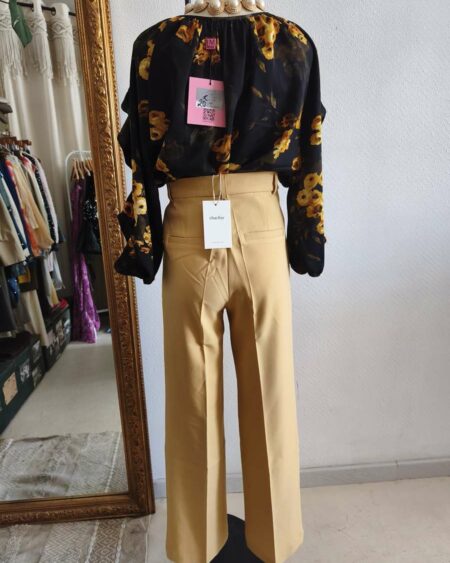 Pantalon jaune taille haute
