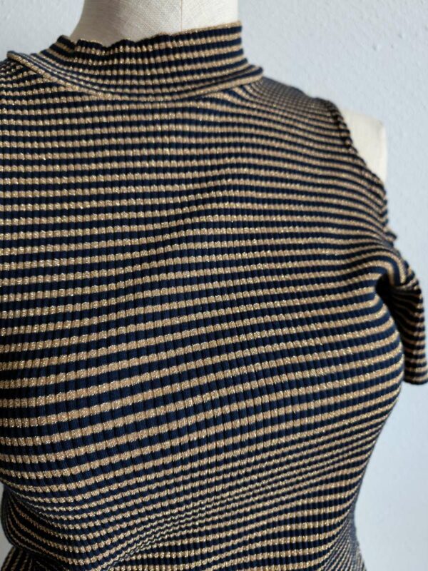 Top rayé doré et bleu marine taille 38 neuf avec étiquette