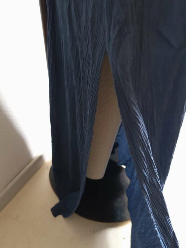 Ensemble irisé bleu en viscose taille 38-40-42 neuf avec étiquette