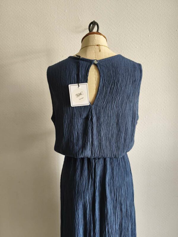 Ensemble irisé bleu en viscose taille 38-40-42 neuf avec étiquette