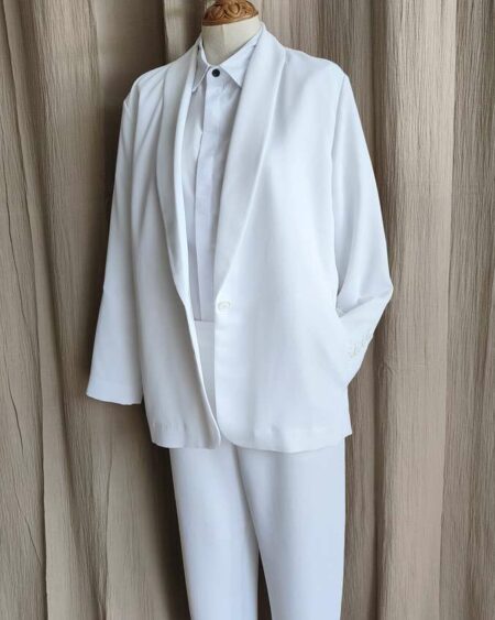 Tailleur blanc Comptoir des Cotonniers – taille 40