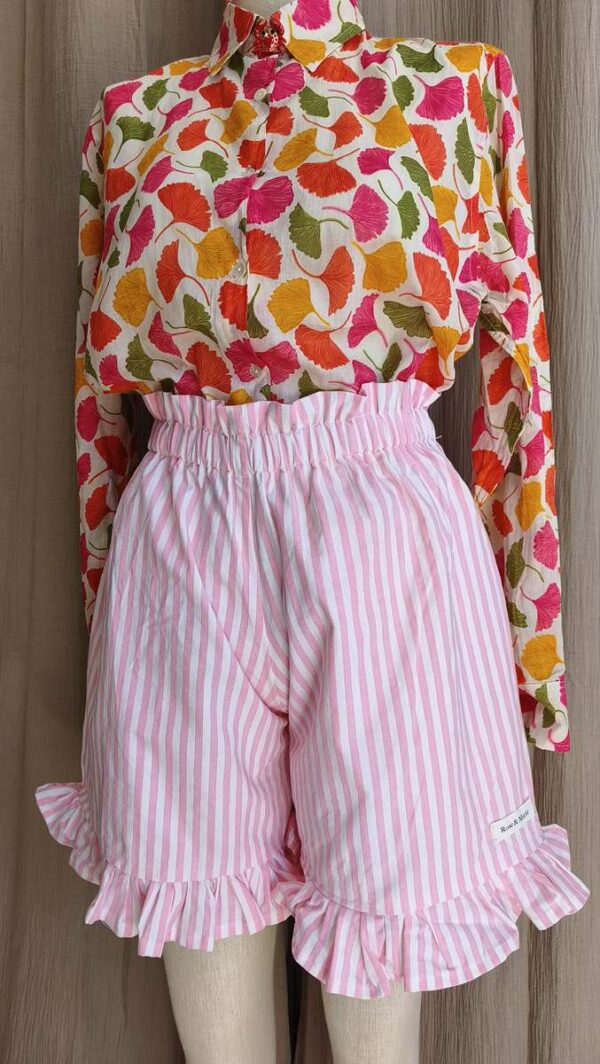 Bermuda à volants Rose & Marie – taille 38/40
