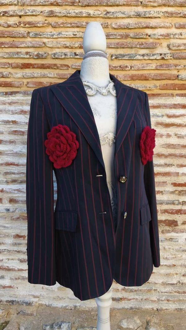 Blazer upcyclé Rose & Marie – Hugo Boss – Laine – Taille 40 – Création unique