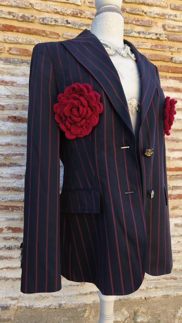 Blazer upcyclé Rose & Marie – Hugo Boss – Laine – Taille 40 – Création unique