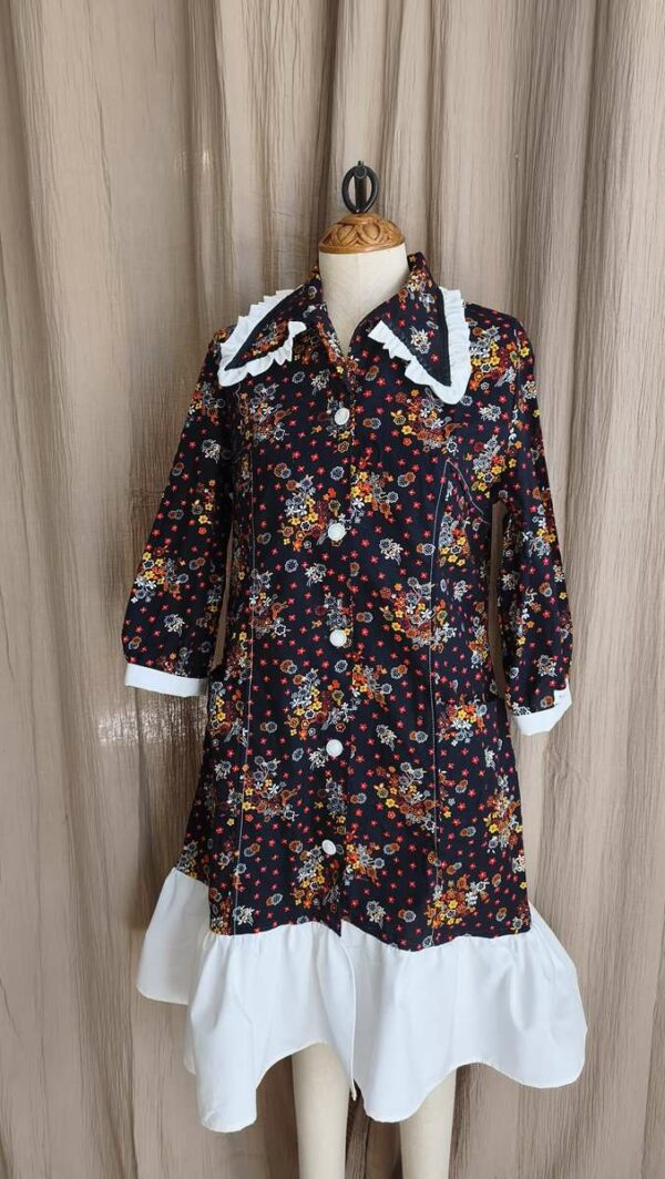 Robe upcyclée fleurie rouge & marine – coton – T38/40 – pièce unique