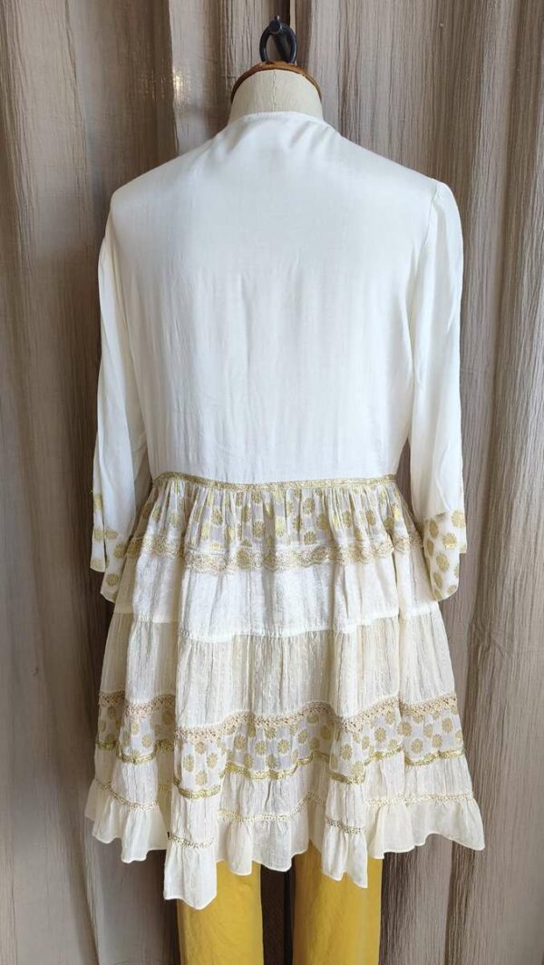 Robe tunique légère blanche & dorée – T40