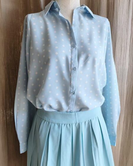 Chemisier bleu ciel à pois Emma & Ella – fluide – T36/38