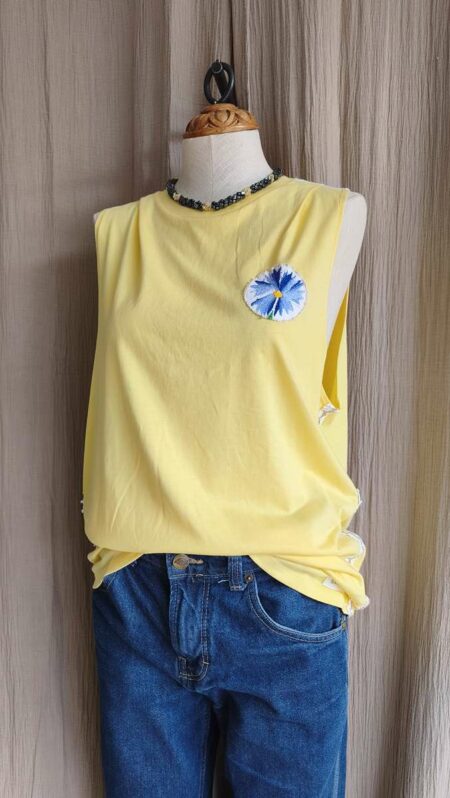 Tee-shirt upcyclé Rose & Marie – Taille 42 (oversize) – Coton organique 14 €