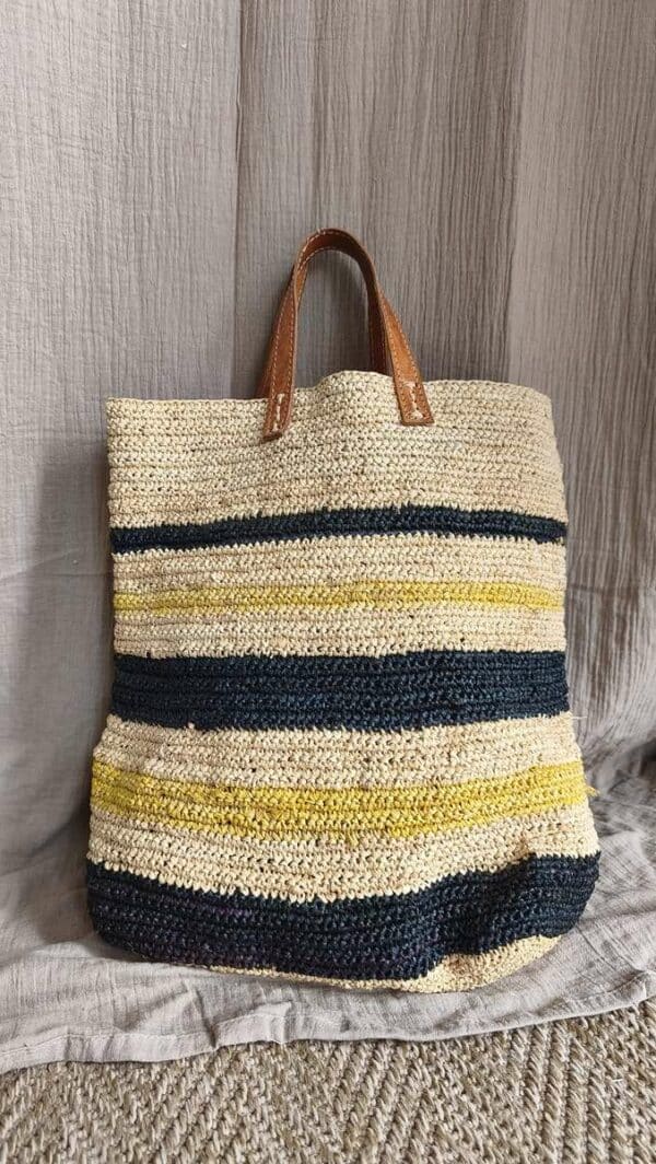 Panier tressé anses cuir – Grand format 36 x 35 cm