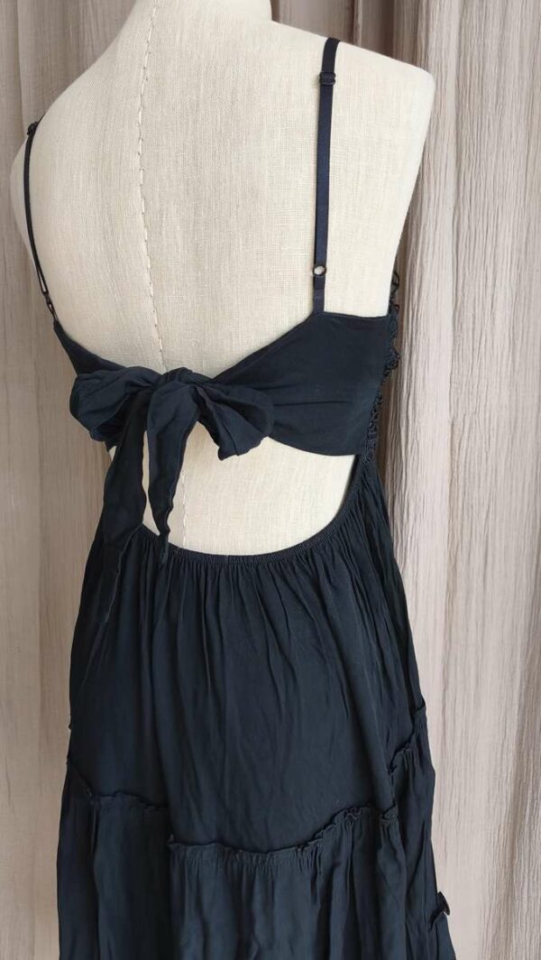 Robe noire dos ouvert LM Lulu – Taille 40